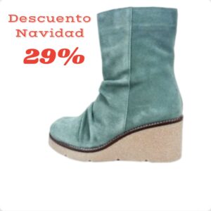 Zapato de piel de mujer de tacón bajo. Modelo Grant Verde. Botín con cuña de crepé de ante verde 0