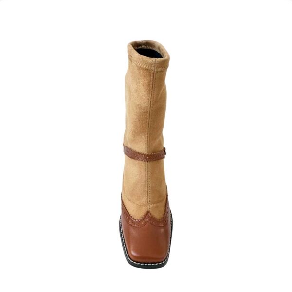 Bota de piel piel de tacón bajo marrón. Greenwich Camel con ante elástico. 03