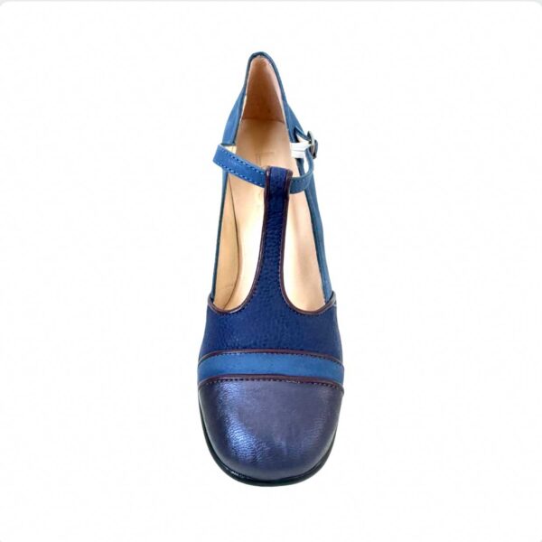 Zapato de piel de mujer de tacón medio .Modelo Hera Azul 03