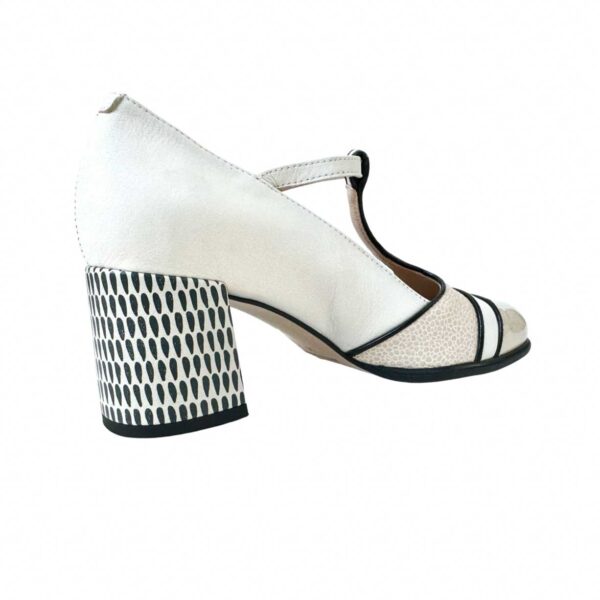 Zapato de piel de mujer de tacón medio .Modelo Hera Marfil 02