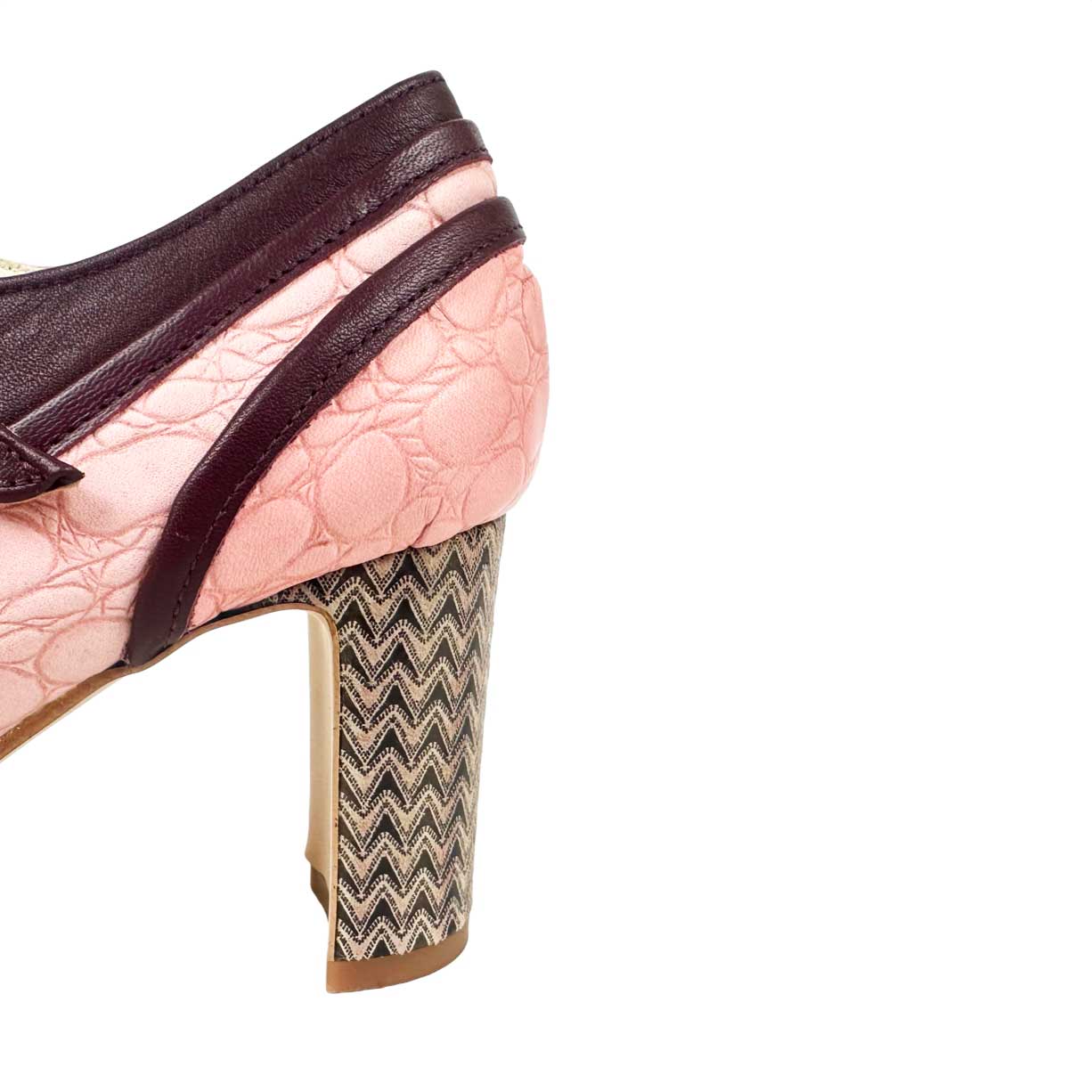 Zapato mujer con plataforma de tacón. rosa , berenjena y beige. Mencia. LOBE Spain o5