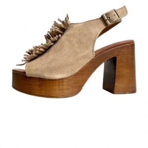 Zapato de piel de mujer. Sandalia en serraje beige.Gran plataforma. Indie. LOBE Spain 01